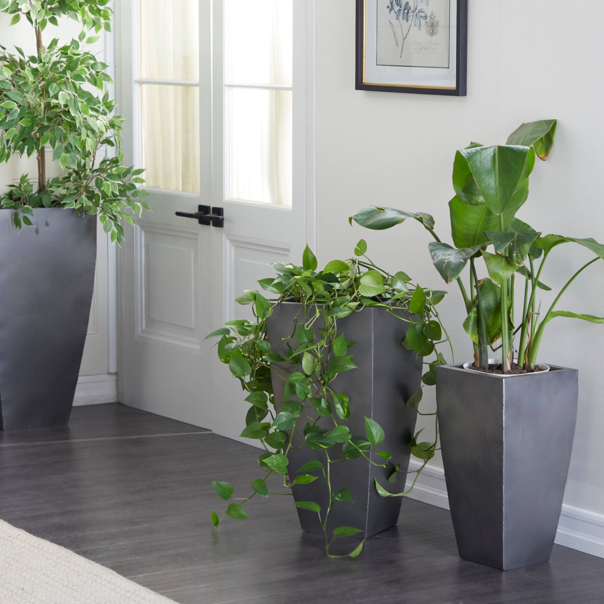 Gray Metal Modern Planter Set